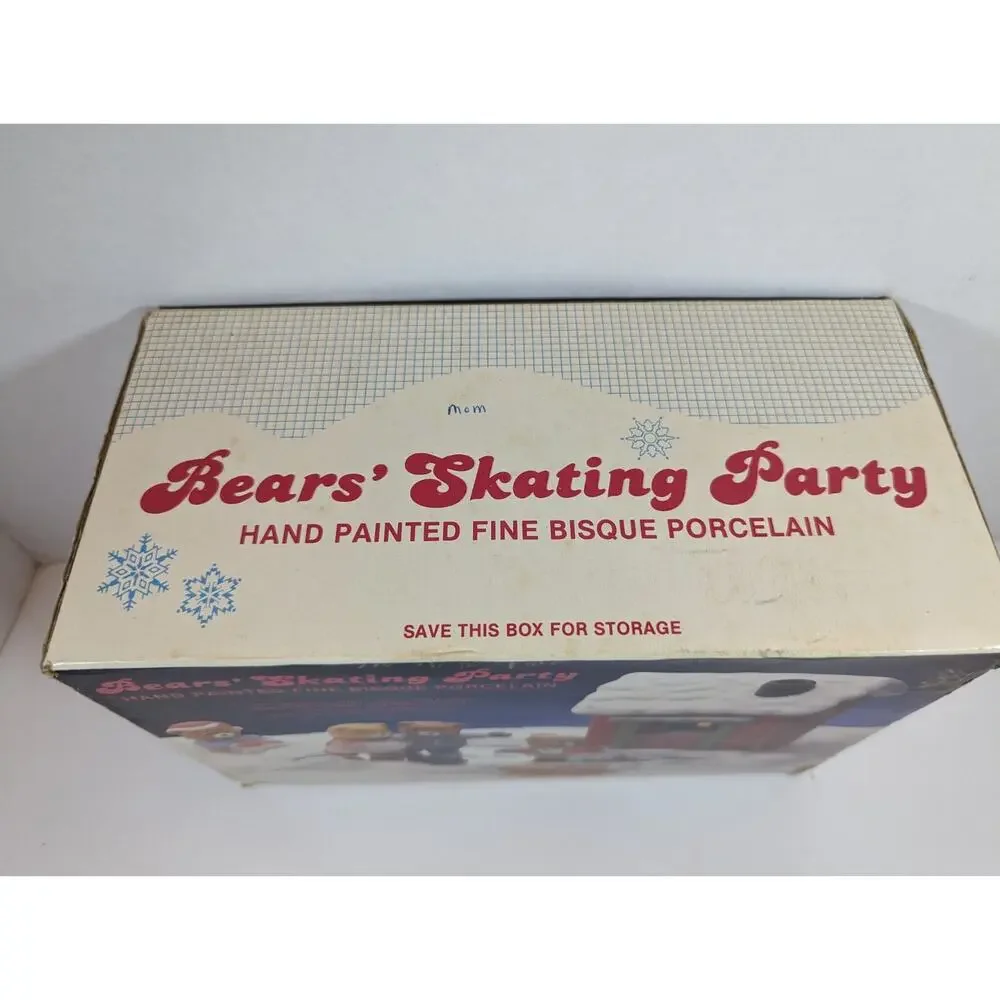 CHRISTMAS BEARS SKATING PARTY TEA LIGHT BY JASCO #107 ORIGINAL BOX HAND PAINTED